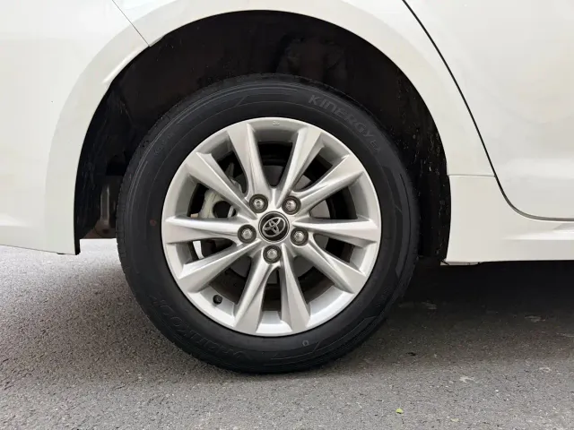 Toyota Corolla — Фото автомобиля 22