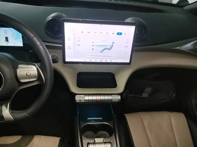 BYD Dolphin — Фото автомобиля 12