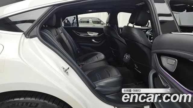 Mercedes-Benz AMG GT 4 двери 43 4MATIC+ — Фото автомобиля 12