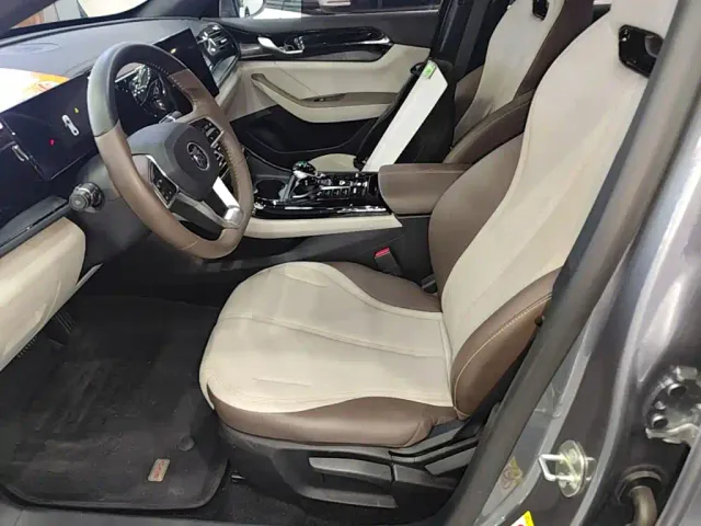 BYD Qin PLUS — Фото автомобиля 14