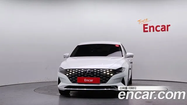 Hyundai Grandeur Новый Grandeur IG — Фото автомобиля 3