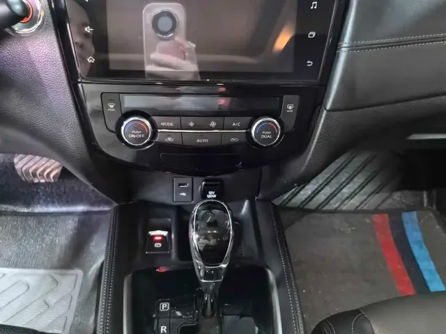 Nissan X-Trail — Фото автомобиля 11