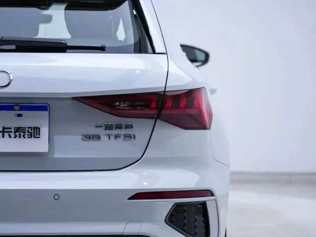 Audi A3 — Фото автомобиля 11