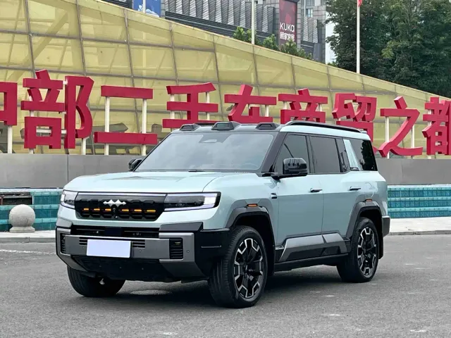Фотография автомобиля — BYD FangChengBao Leopard 8