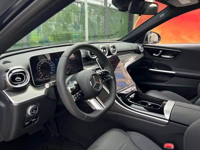 Mercedes-Benz C-Class — Фото автомобиля 9