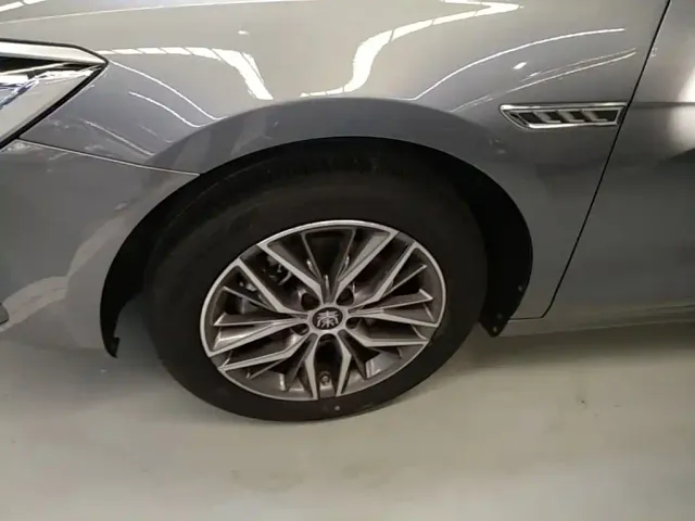BYD Qin PLUS — Фото автомобиля 22