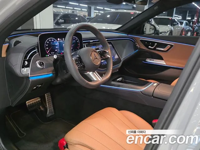 Mercedes-Benz E-Class W214 — Фото автомобиля 11
