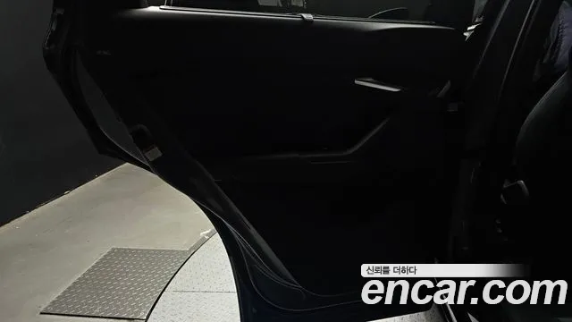 Audi Q6 e-tron — Фото автомобиля 25