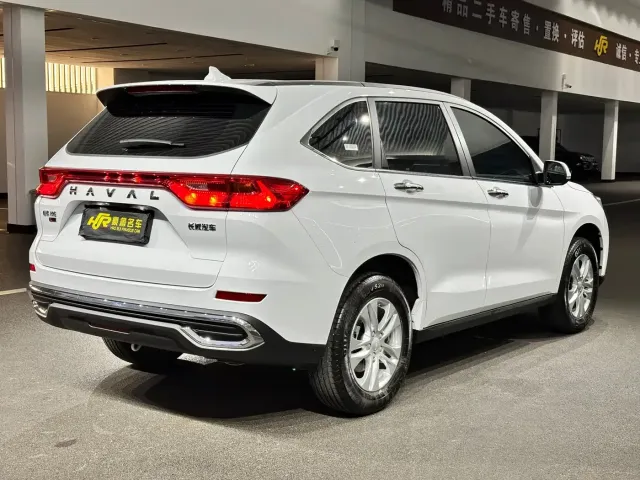 Haval M6 — Фото автомобиля 6
