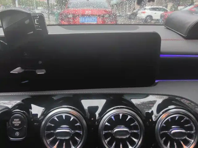 Mercedes-Benz CLA-Class — Фото автомобиля 13