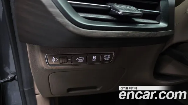 Kia K8 Hybrid — Фото автомобиля 28
