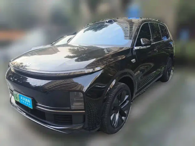 Фотография автомобиля — Li Auto L9