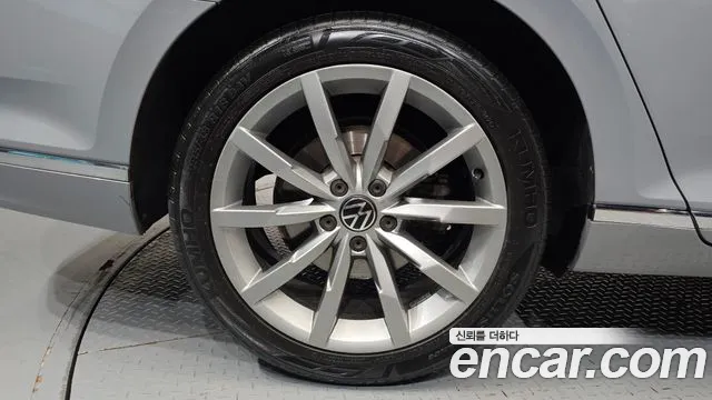 Volkswagen Passat Passat GT(B8) 2.0 TDI Prestige — Фото автомобиля 16