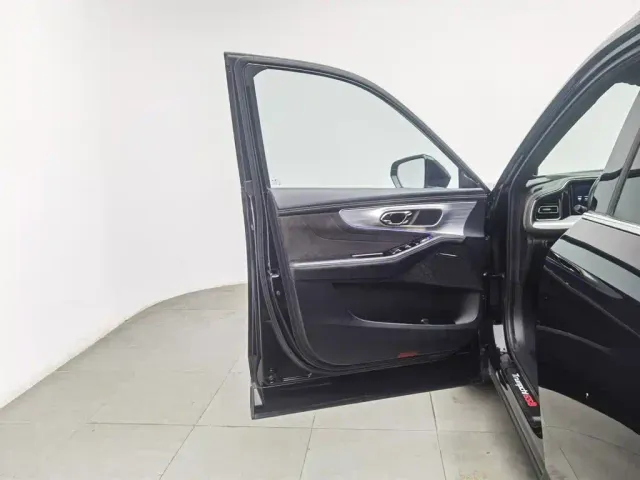 GAC Trumpchi GS8 — Фото автомобиля 8