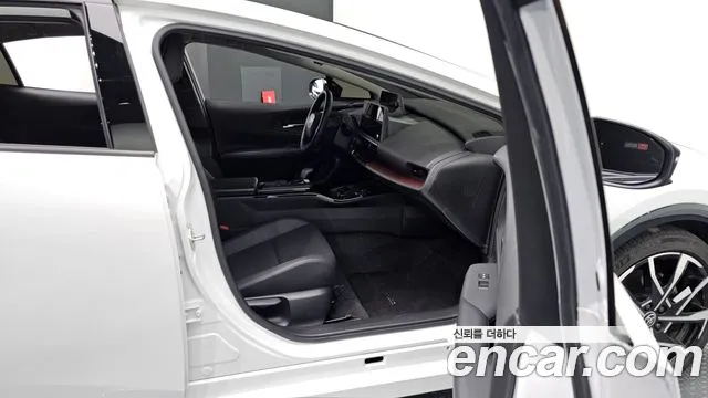 Toyota Prius — Фото автомобиля 18