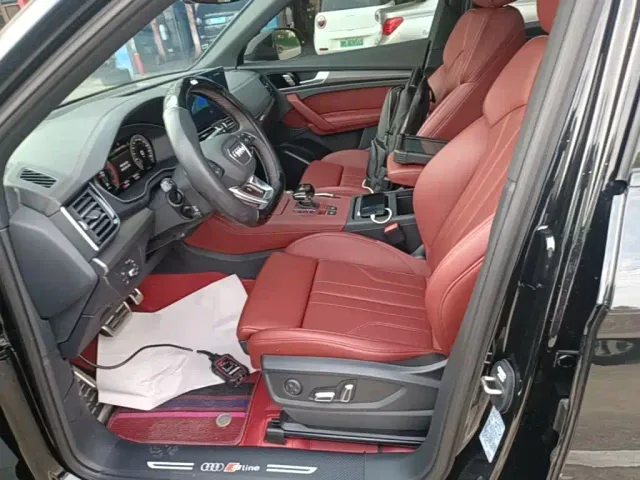 Audi Q5L — Фото автомобиля 14