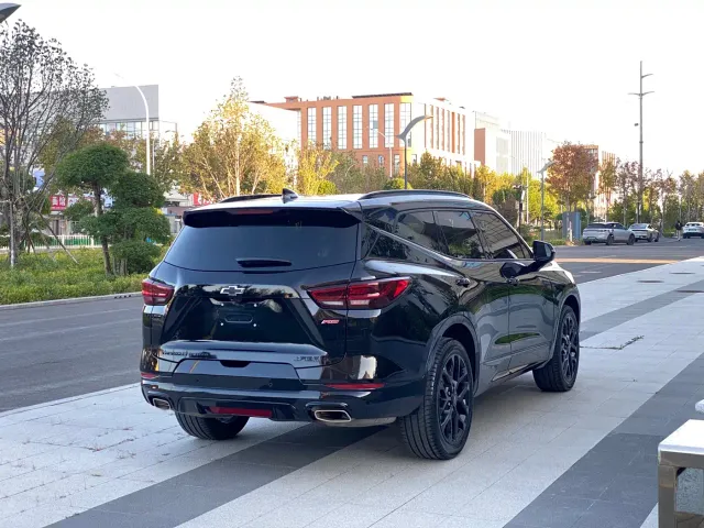 Chevrolet Trailblazer — Фото автомобиля 9