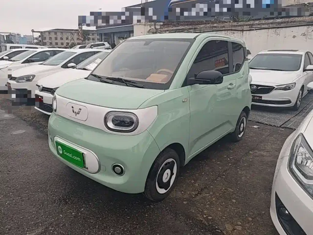 Фотография автомобиля — Wuling Hongguang Mini EV