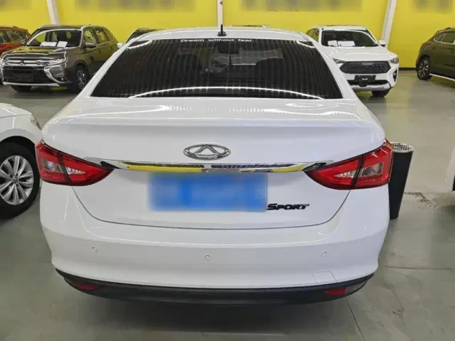 Chery Arrizo 5 — Фото автомобиля 5