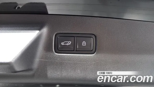 Hyundai Santa Fe — Фото автомобиля 23