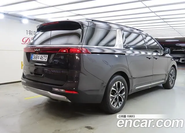 Kia Carnival 4th Gen — Фото автомобиля 4