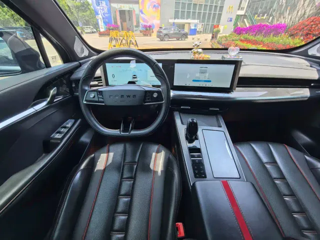 Roewe RX5 Max — Фото автомобиля 7