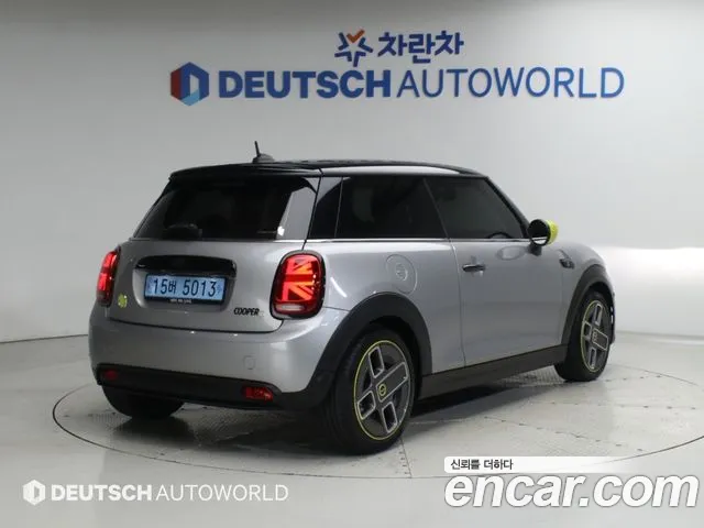 MINI Cooper Cooper Electric — Фото автомобиля 2