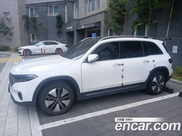 Mercedes-Benz EQB X243 — Фото автомобиля 17