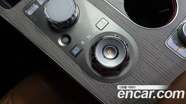 Genesis GV80 2.5T Бензин AWD — Фото автомобиля 9