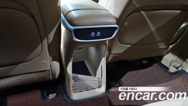 Genesis GV60 — Фото автомобиля 28