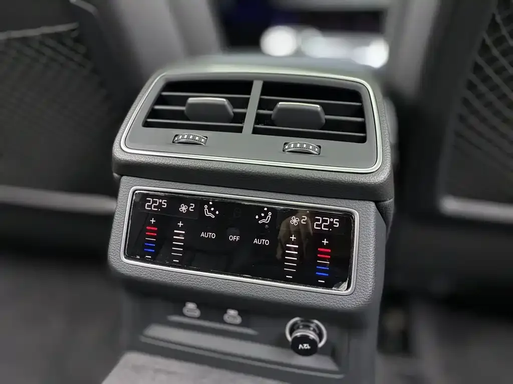 Audi Audi A6L 2024 45 TFSI Premium Dynamic — Фото автомобиля 20