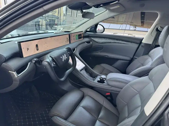 IM Motors LS6 — Фото автомобиля 14