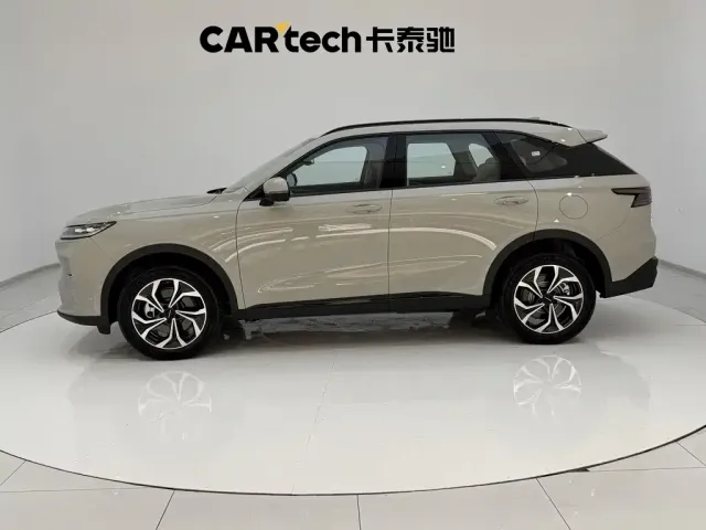 Haval Haval Xiaolong MAX 2025 Hi4 165 Ultra Smart Drive Edition — Фото автомобиля 8
