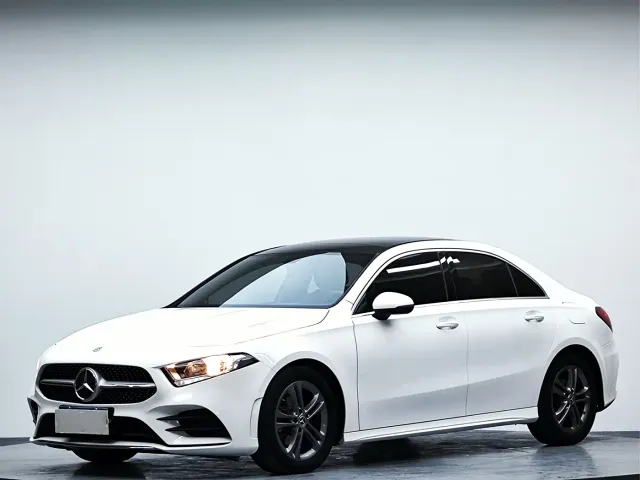 Mercedes-Benz A-Class — Фото автомобиля 2