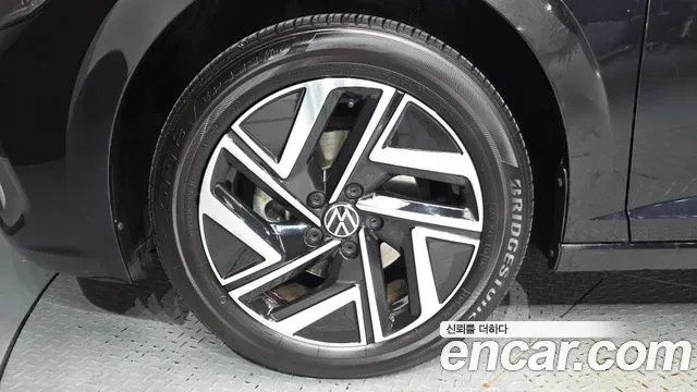 Volkswagen Jetta Jetta 7 поколение 1.5 TSI Premium — Фото автомобиля 5