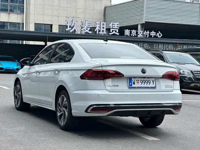 Volkswagen Bora — Фото автомобиля 5