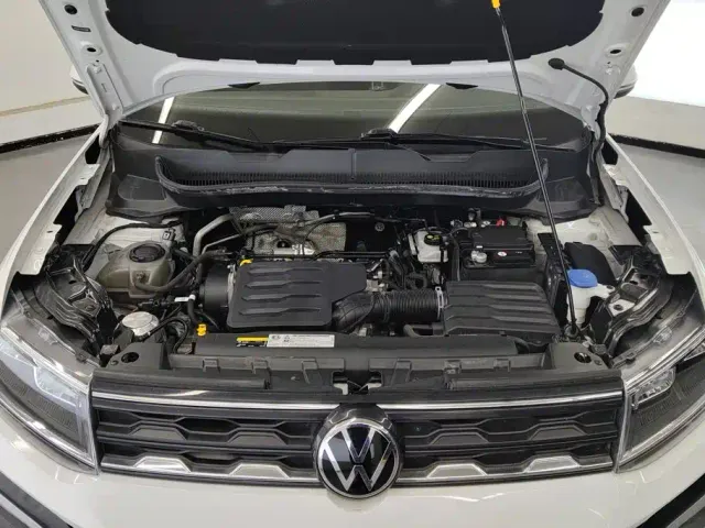 Volkswagen T-Cross — Фото автомобиля 10