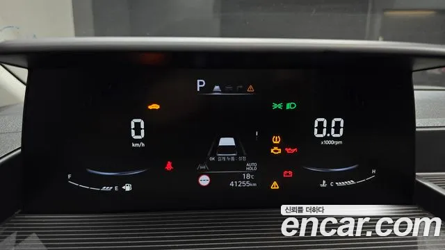 Hyundai Staria — Фото автомобиля 11