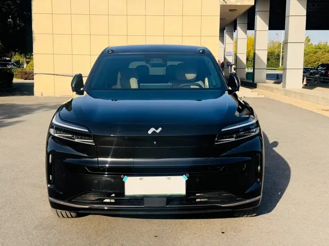 Onvo L90 — Фото автомобиля 2