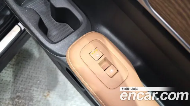 Hyundai Santafe — Фото автомобиля 19