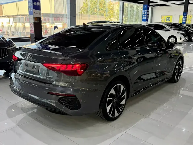 Audi A3 — Фото автомобиля 12
