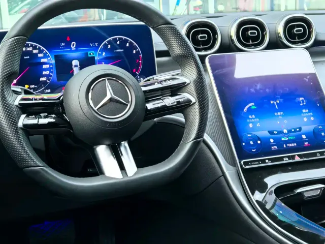 Mercedes-Benz C-Class — Фото автомобиля 12
