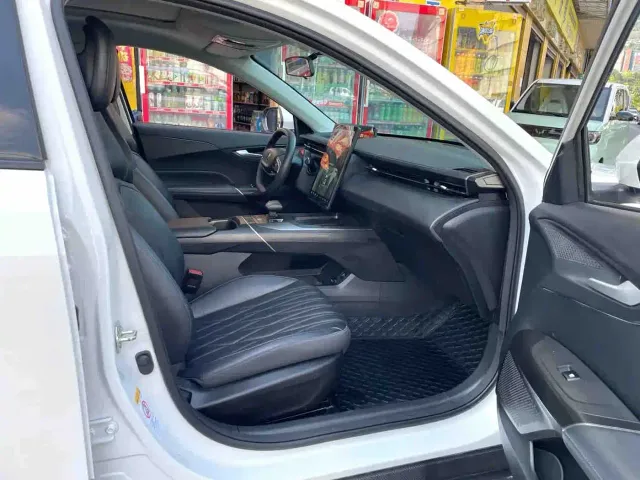 Changan Lamore — Фото автомобиля 5