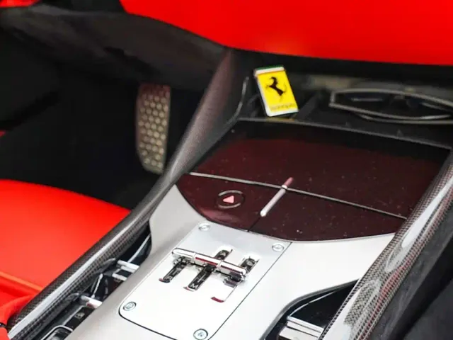 Ferrari Purosangue — Фото автомобиля 14