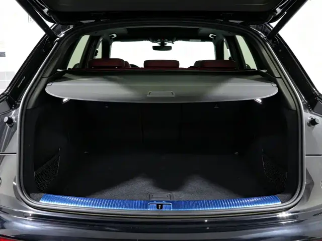 Audi Q5L — Фото автомобиля 23