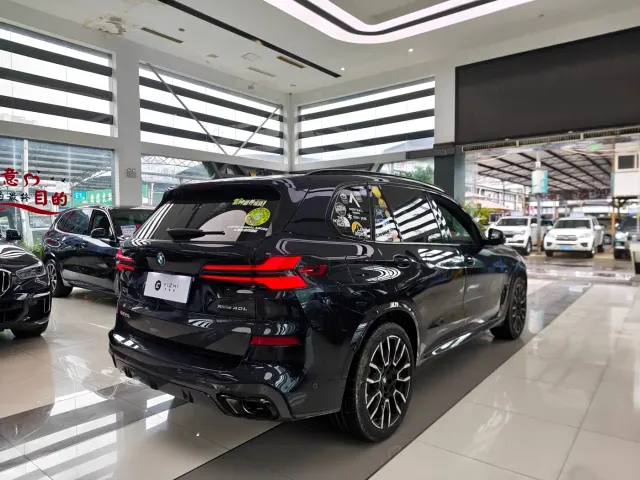BMW X5 — Фото автомобиля 6