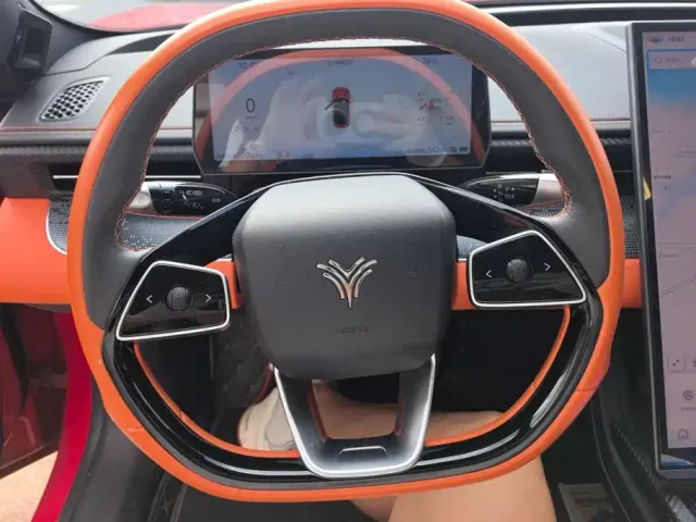 Hozon Neta GT — Фото автомобиля 15