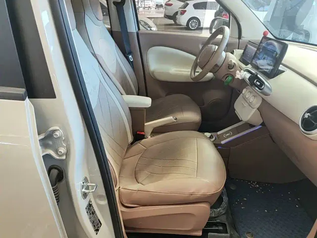 Wuling Hongguang Mini EV — Фото автомобиля 24
