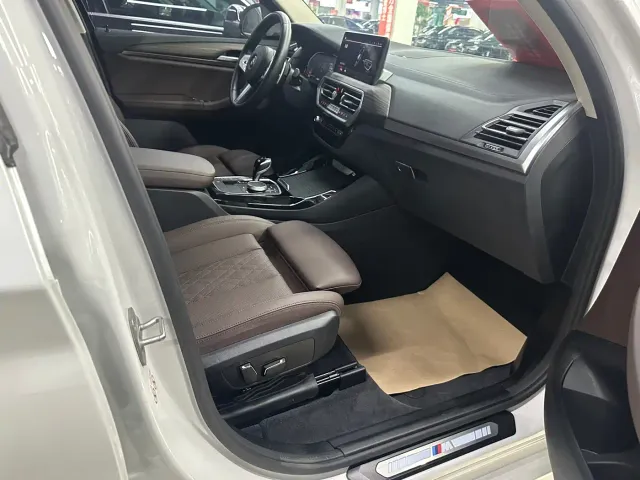 BMW X3 — Фото автомобиля 20