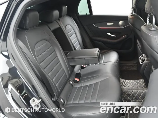 Mercedes-Benz GLC-Class GLC-класс X253 GLC300 4MATIC Купе — Фото автомобиля 12